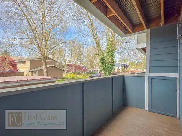 17150 SW Heritage Ct APT 128, Beaverton, OR 97003