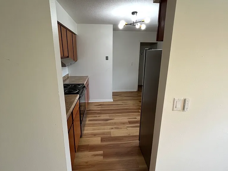 102 NW Sharmin Dr #104 — Photo 3