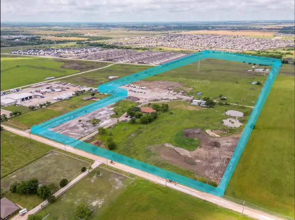 2661 V V Jones Rd, Venus, TX 76084