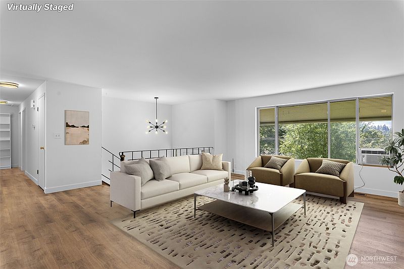 3rd image of 230 105th Avenue SE