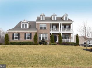 15767 Dorneywood Dr, Leesburg, VA 20176