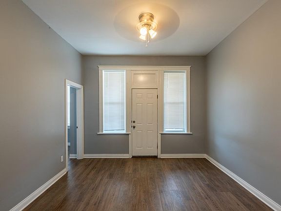 2nd image of 1434 N Western Ave #3