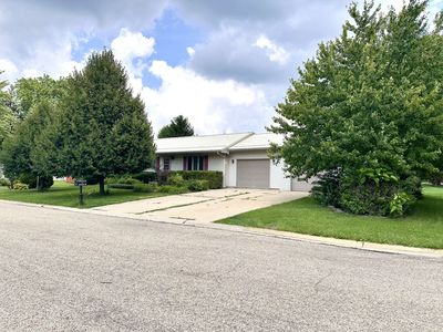 21 Cleveland Cir, Granville, IL, 61326