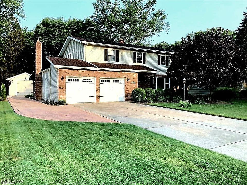 1st image of 6900 Chadbourne Dr