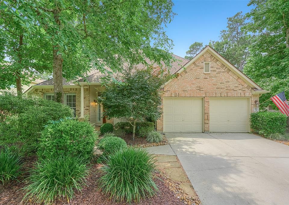 1st image of 63 E Hobbit Glen Dr