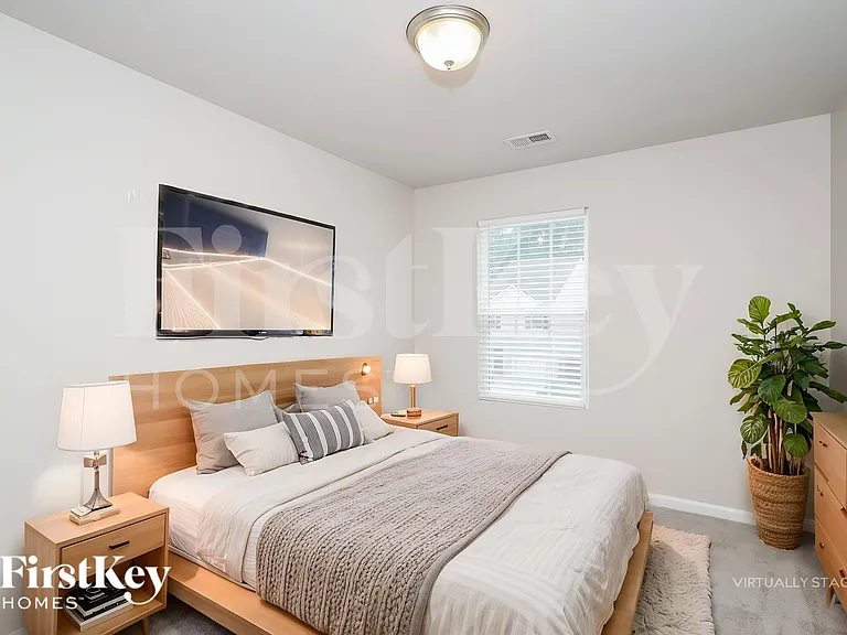2550 Wood Bend Ln — Photo 12