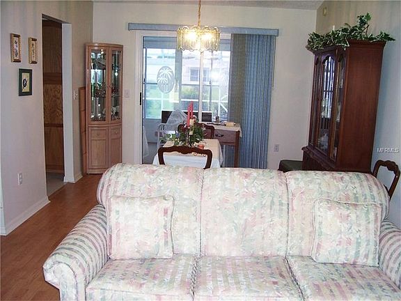4th image of 10792 SE 179th Ln