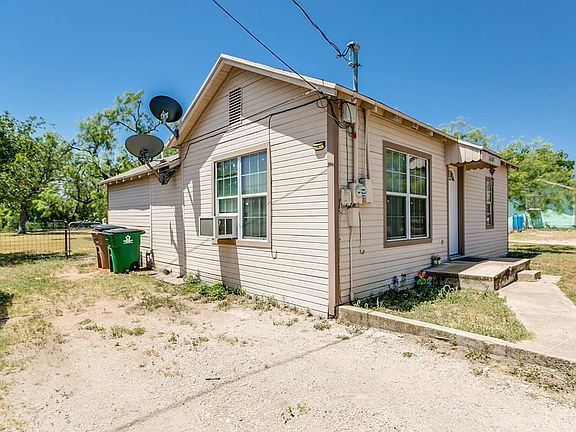 5th image of 1625 Preusser St