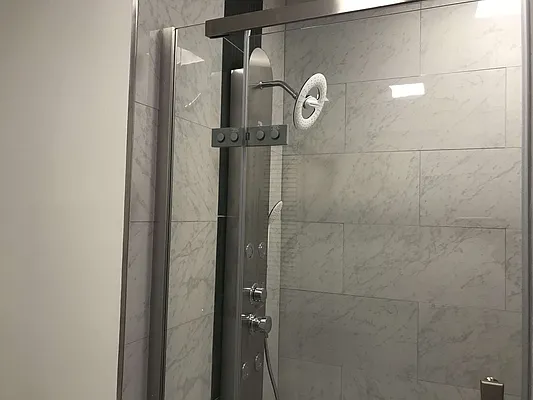 Rented by Compass | media 50