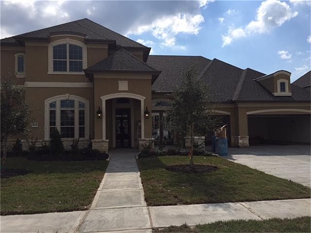 1st image of 1805 Eagle Creek Dr