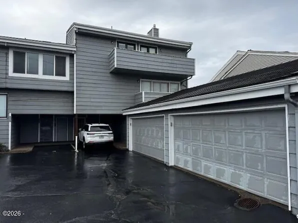 241 SW Ebb Ave, Lincoln City, OR 97367