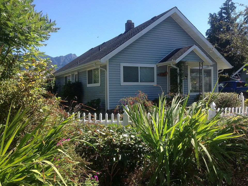 1st image of 8506 382nd Ave SE
