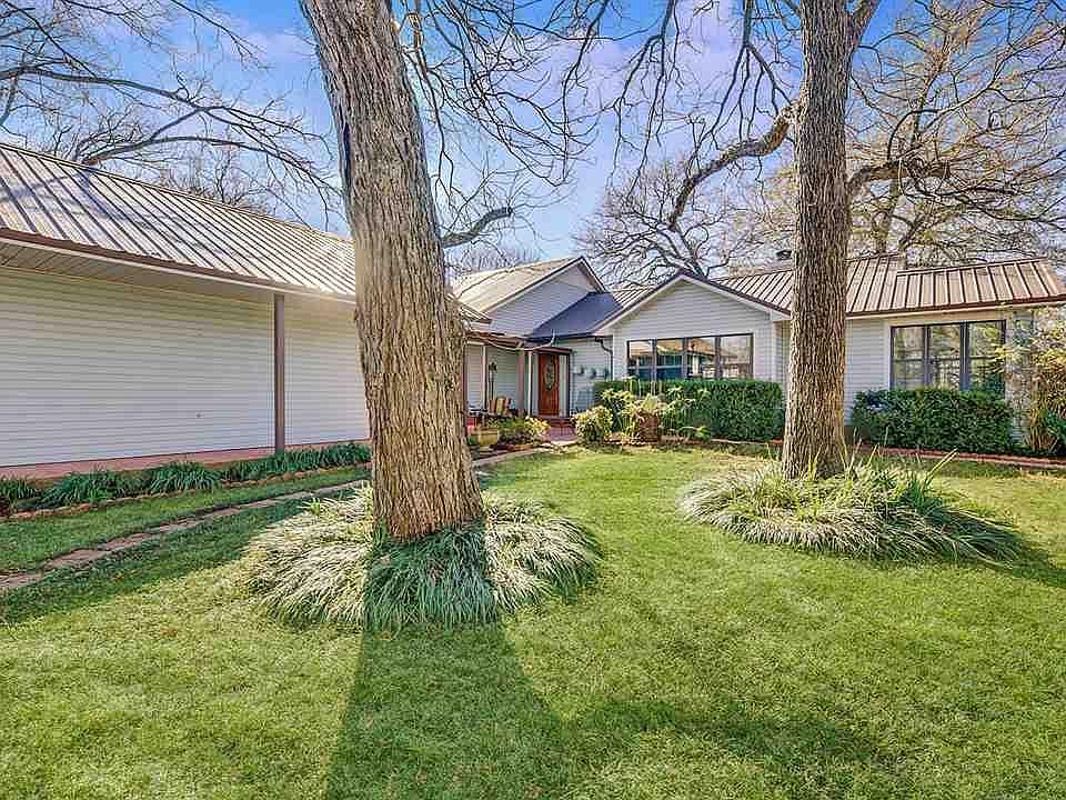 1st image of 8192 Pecan Cir