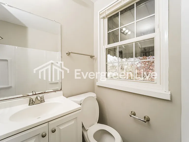 966 Saint Agnes Ln — Photo 14