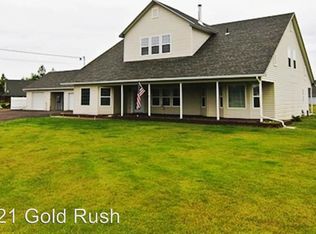 2205 Armorica Dr, North Pole, AK 99705