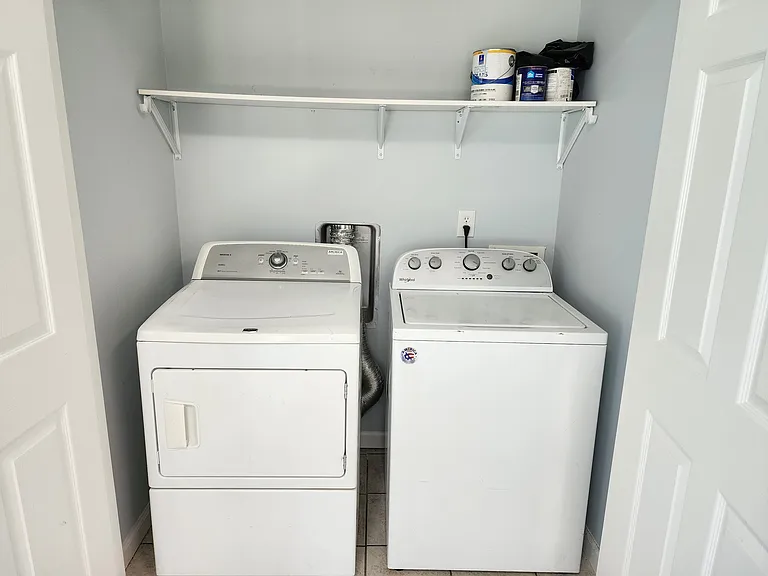 431 Womble St — Photo 12
