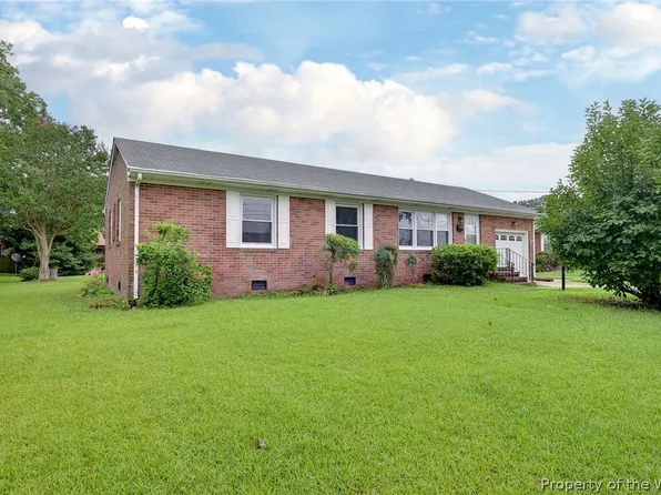 916 Thornhill Dr, Hampton, VA 23661