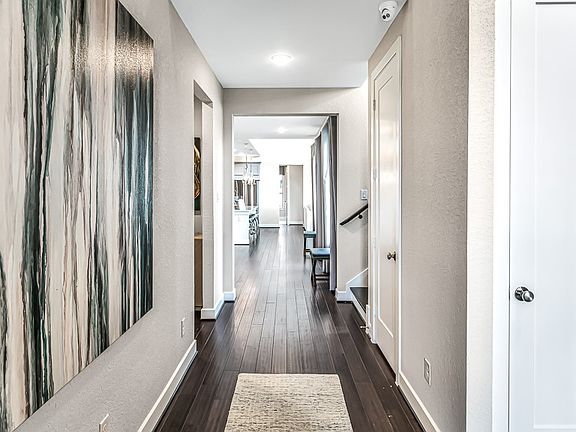 5th image of 1111 Five T Ln