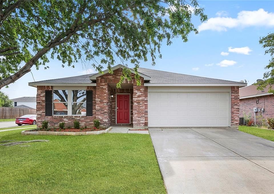 1st image of 2641 Peach Dr