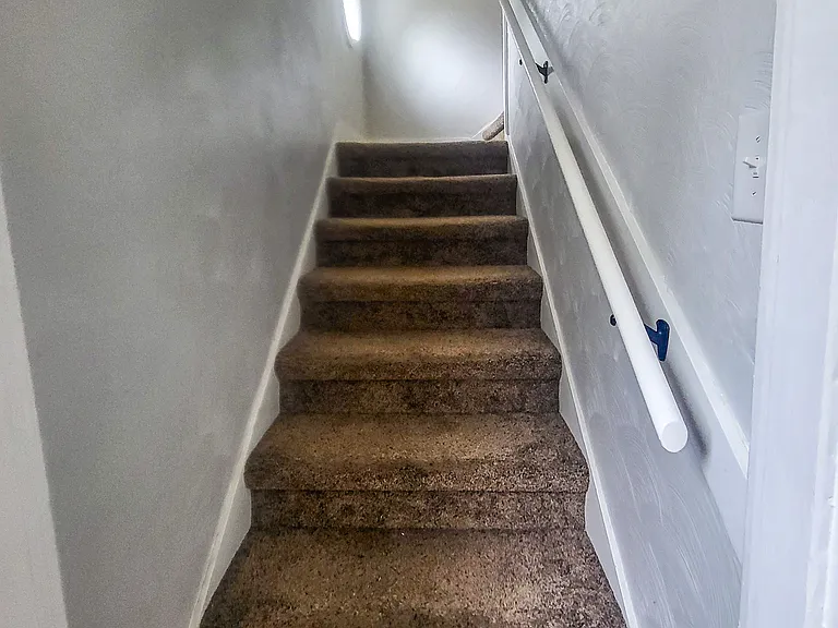 944 Cottage St NE — Photo 13