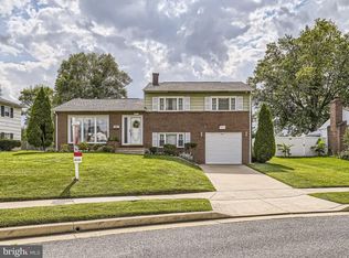 921 Fordwood Ct, Catonsville, MD 21228