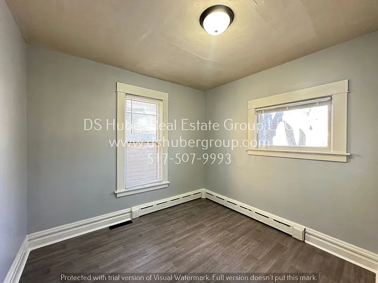 117 E North St #A — Photo 9