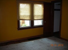 Building Photo 3