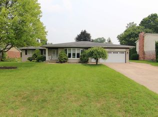 52844 Belle Vernon Dr, Shelby Township, MI 48316
