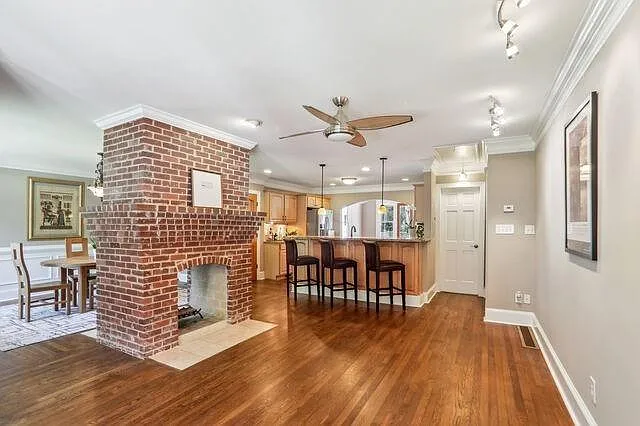 658 Timm Valley Rd NE #1 — Photo 1
