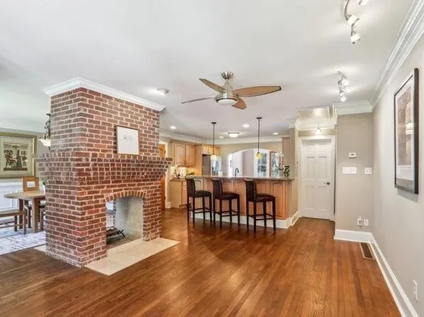 658 Timm Valley Rd NE #1, Atlanta, GA 30305