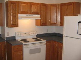 1325 Stansberry Ave, Zanesville, OH 43701