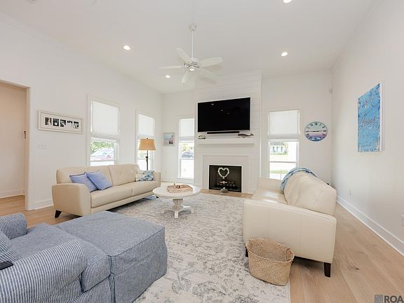4th image of 13534 Mary Edith Pl