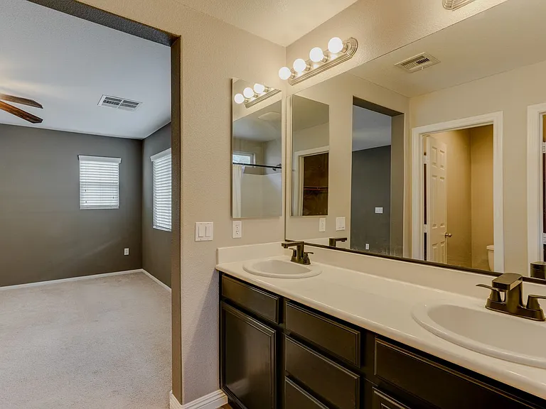 8356 Creek Canyon Ave — Photo 14