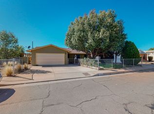 1913 Paisano St NE, Albuquerque, NM 87112