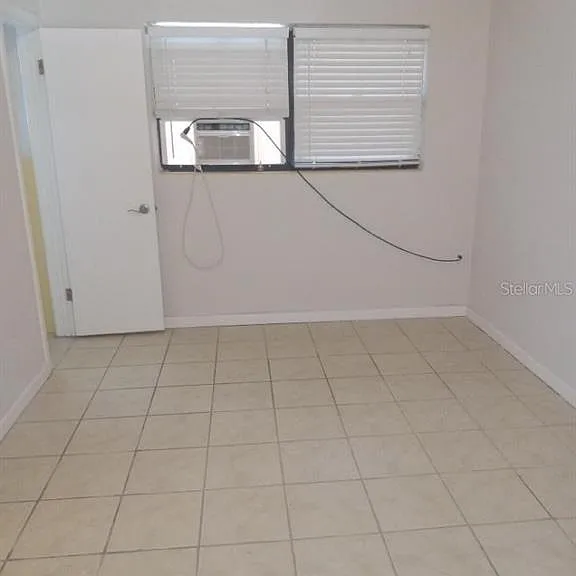 1117 Patterson Dr #FRONT — Photo 2