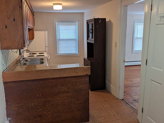 5th image of 43 Canal St #3