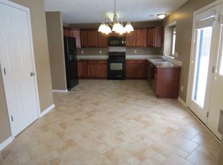9806 Eli Ct, Louisville, KY 40291