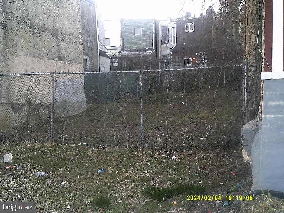 1st image of 2639 Roberts Ave