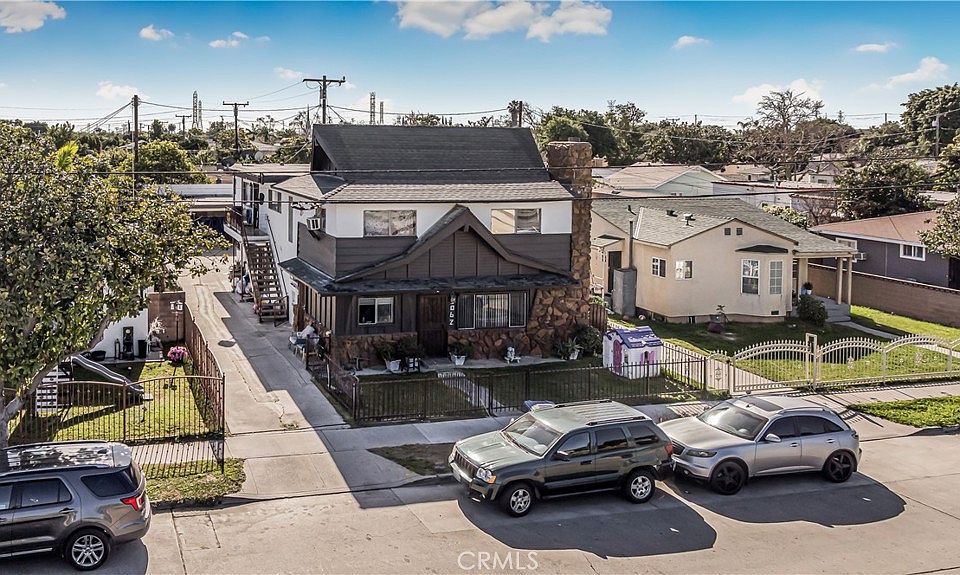 1st image of 3062 Ardmore Ave