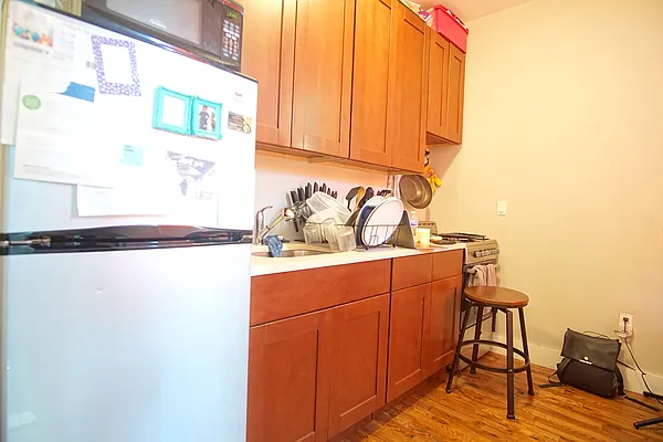Rented by Lofts and Flats LLC | media 21