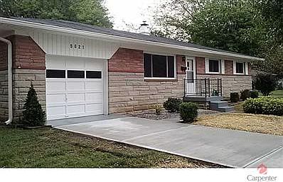 2nd image of 5621 Meadowood Dr