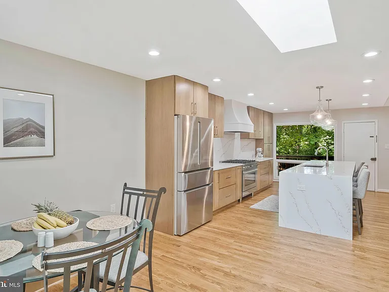 1715 Hollinwood Dr — Photo 14