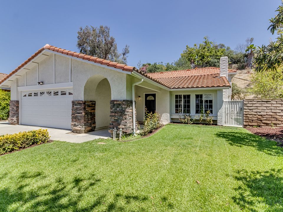 1st image of 1933 Valerie Ct
