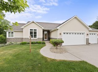 1972 Hale St, Muscatine, IA 52761