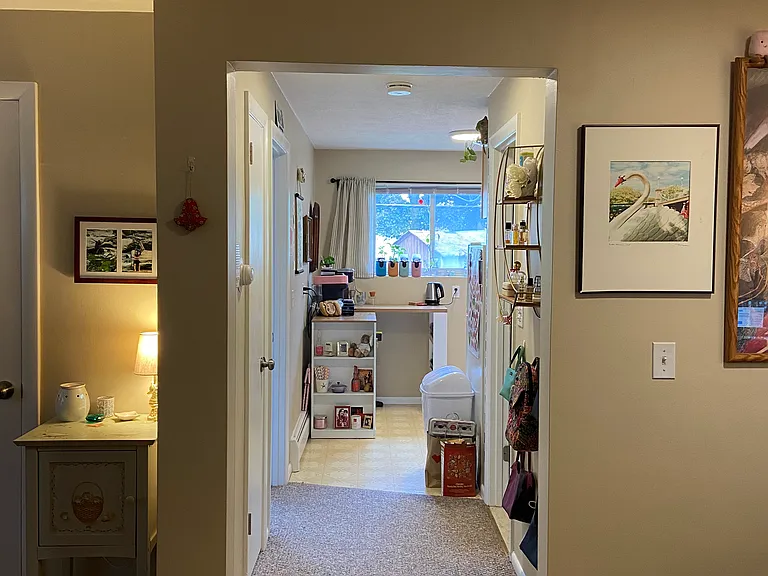 69 Newton St #6 — Photo 4