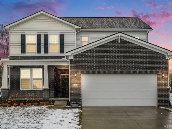 6109 Kingsley Ct, Clarkston, MI 48346