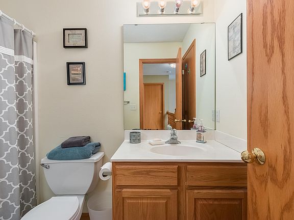 2nd image of 13860 Hyacinth Dr