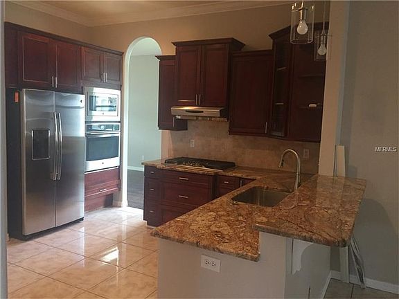 5th image of 18546 Kingbird Dr