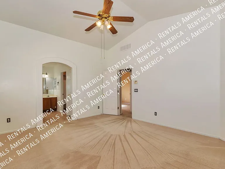10462 E Jerrell Cove St — Photo 13