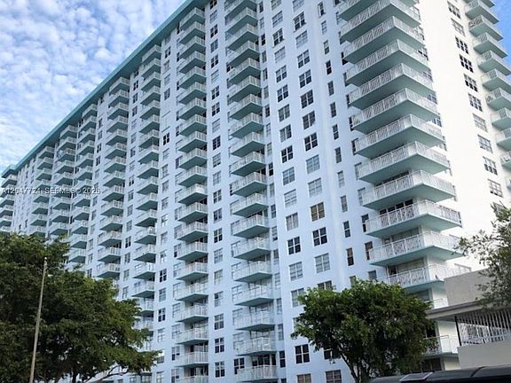 2nd image of 301 174th St APT 1208